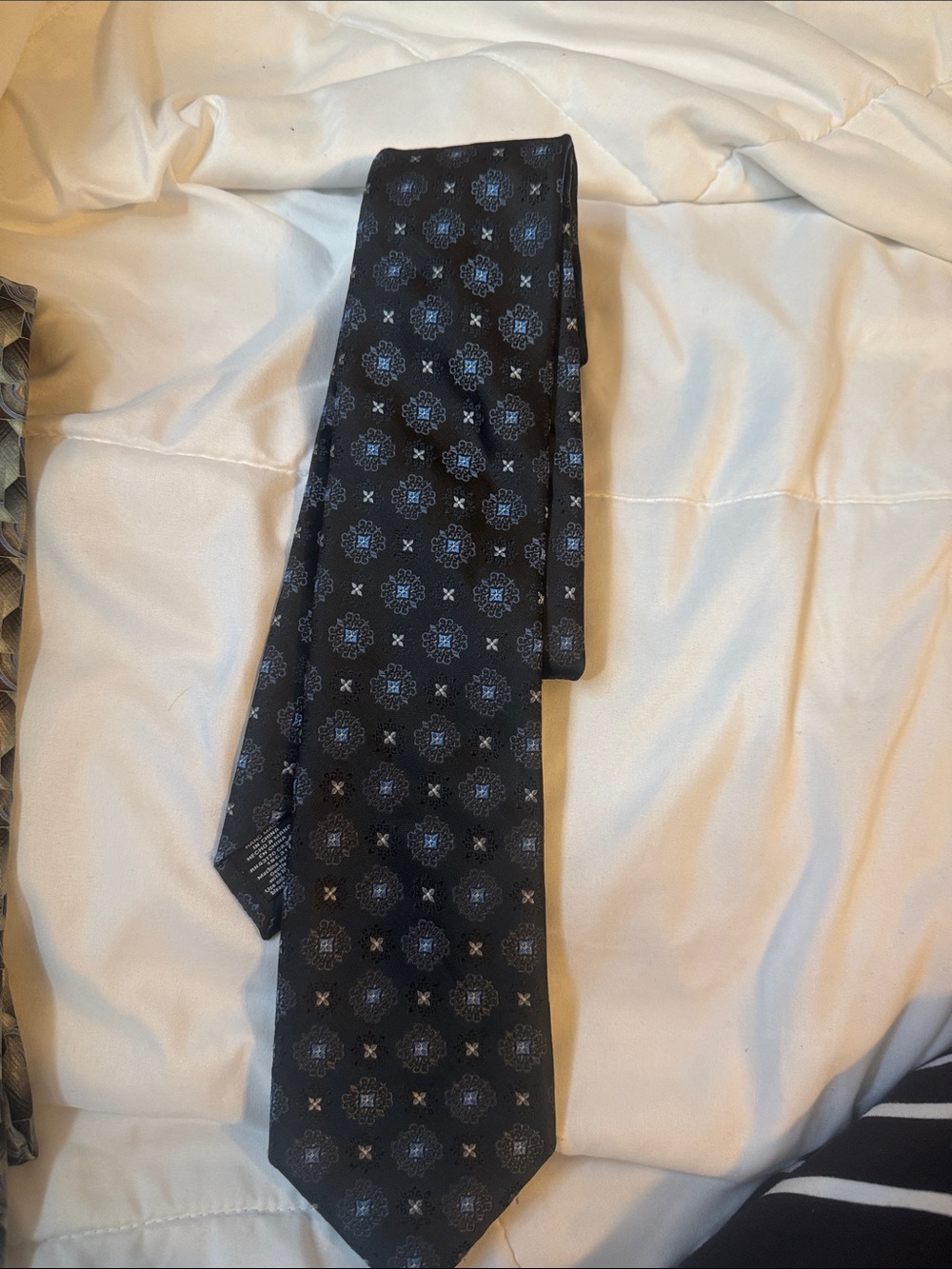 Black and Blue Patterned Men's Tie